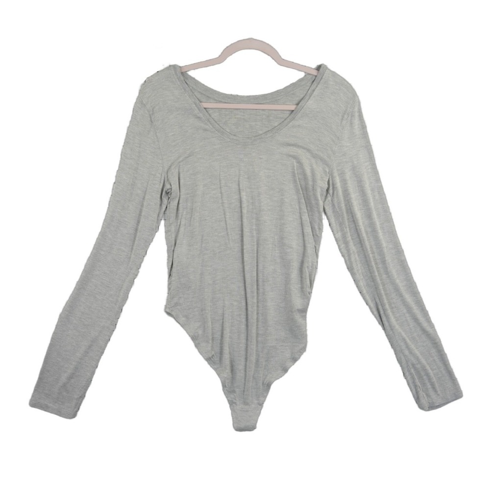 Anthropologie Women's Size Medium Heather Grey Scoop Neck Long Sleeve Bodysuit‎